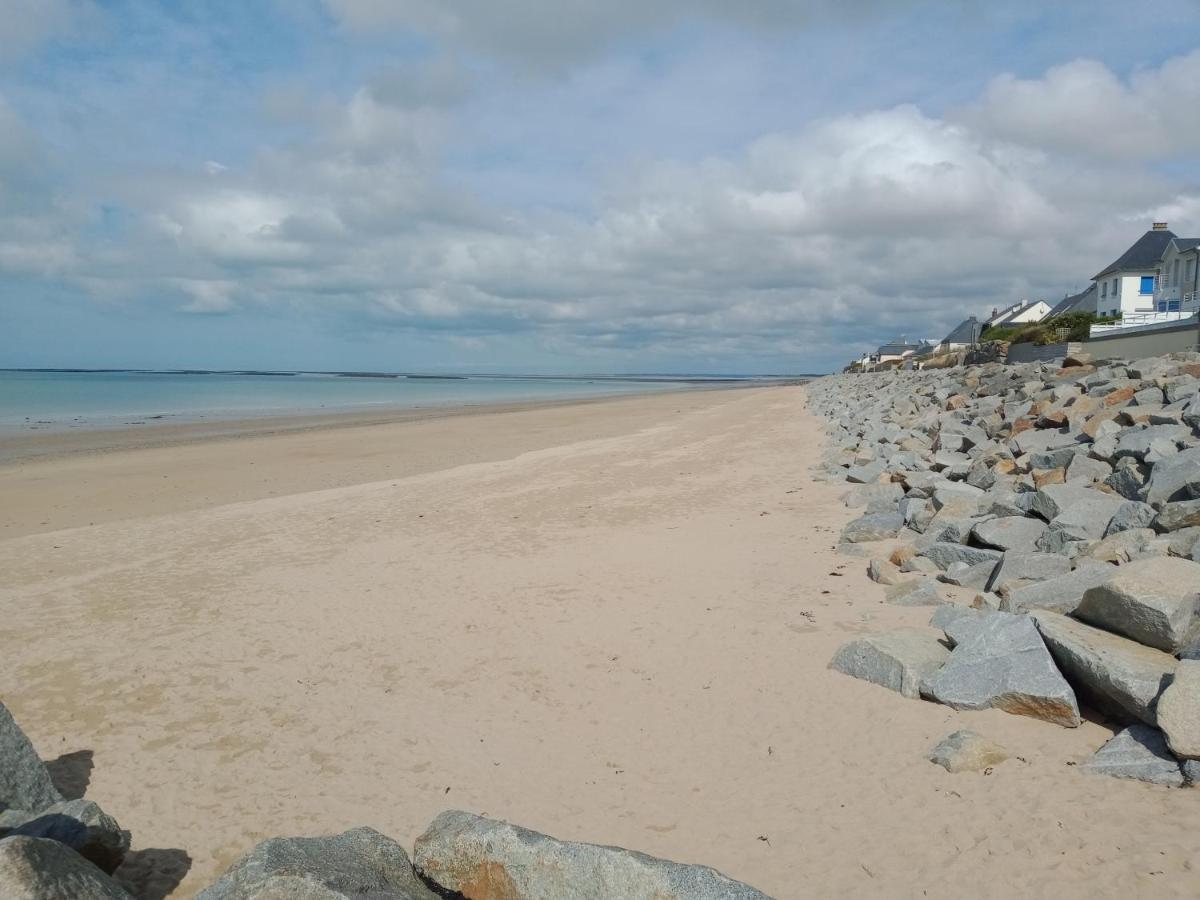 Вилла Gite Le Serpolet Bord De Mer Saint-Martin de Brehal Экстерьер фото